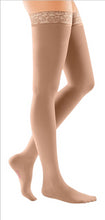 Load image into Gallery viewer, Mediven Comfort 30-40 mmHg thigh lace topband closed toe petite