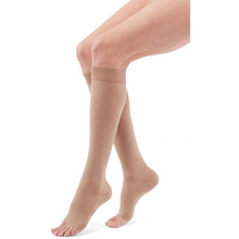 Load image into Gallery viewer, Duomed Advantage 15-20 mmHg calf extra-wide open toe standard
