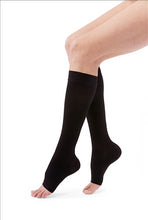Load image into Gallery viewer, Duomed Advantage 20-30 mmHg calf extra-wide open toe petite
