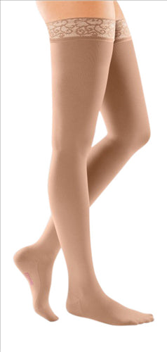 Mediven Comfort 20-30 mmHg thigh lace topband closed toe petite