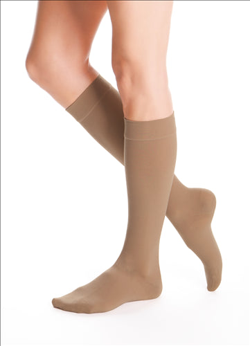 Duomed Advantage 20-30 mmHg calf extra-wide closed toe petite