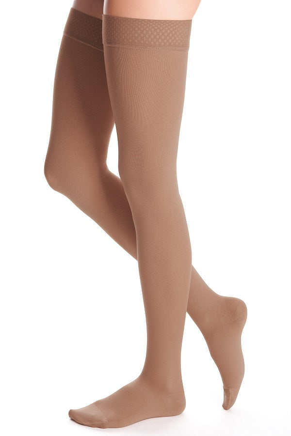 Duomed Advantage 15-20 mmHg thigh beaded topband closed toe petite
